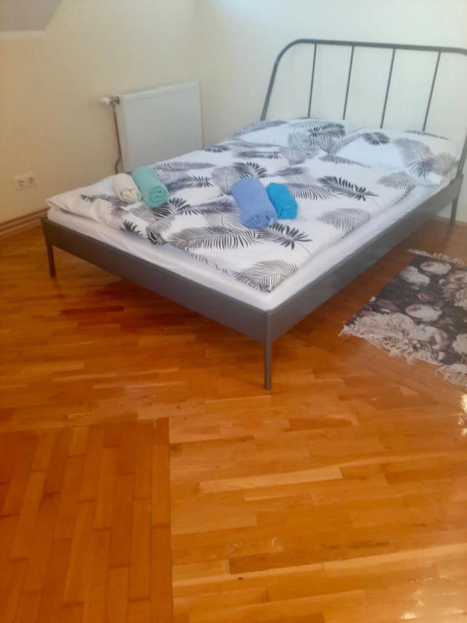 Arbeiterquartiere In Wien Donaustadt Mit Gemeinschaftskuche Und Bad - Hacklerzimmer Kültér fotó